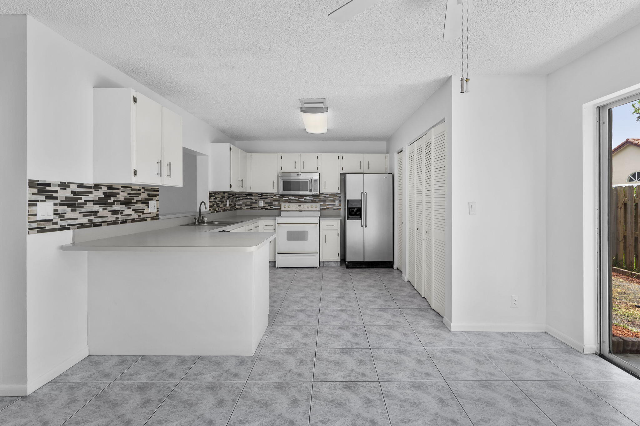 TWIN FOUNTAINS REPLAT - Residential