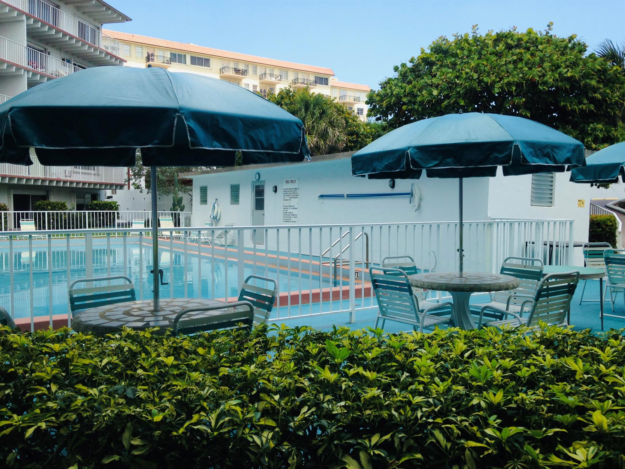 SOUTH PALM RESIDENCE INC - Residential Lease