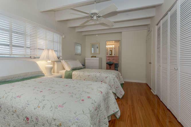 SOUTH PALM RESIDENCE INC - Residential Lease