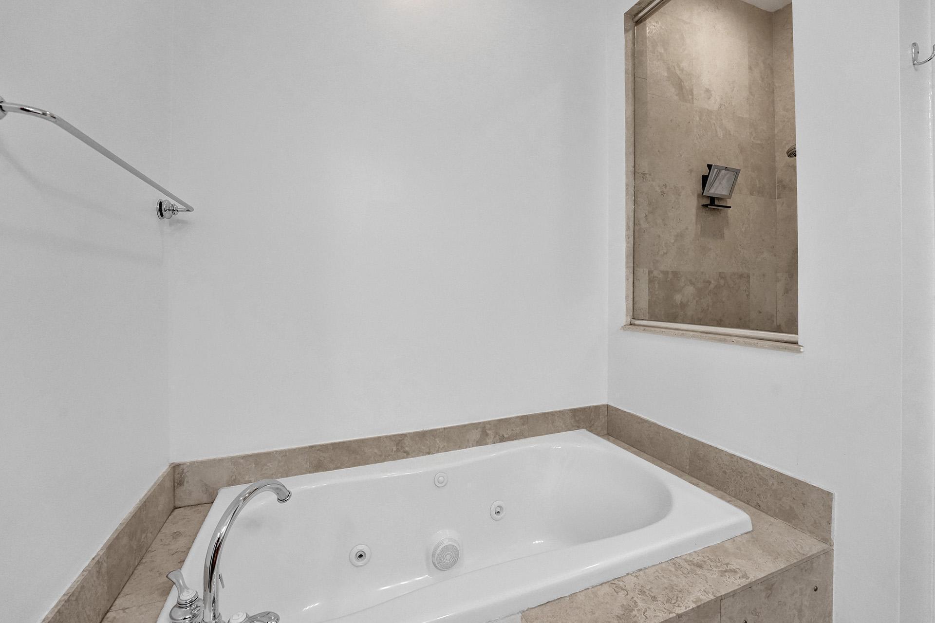 RENAISSANCE VILLAGE - Residential Lease