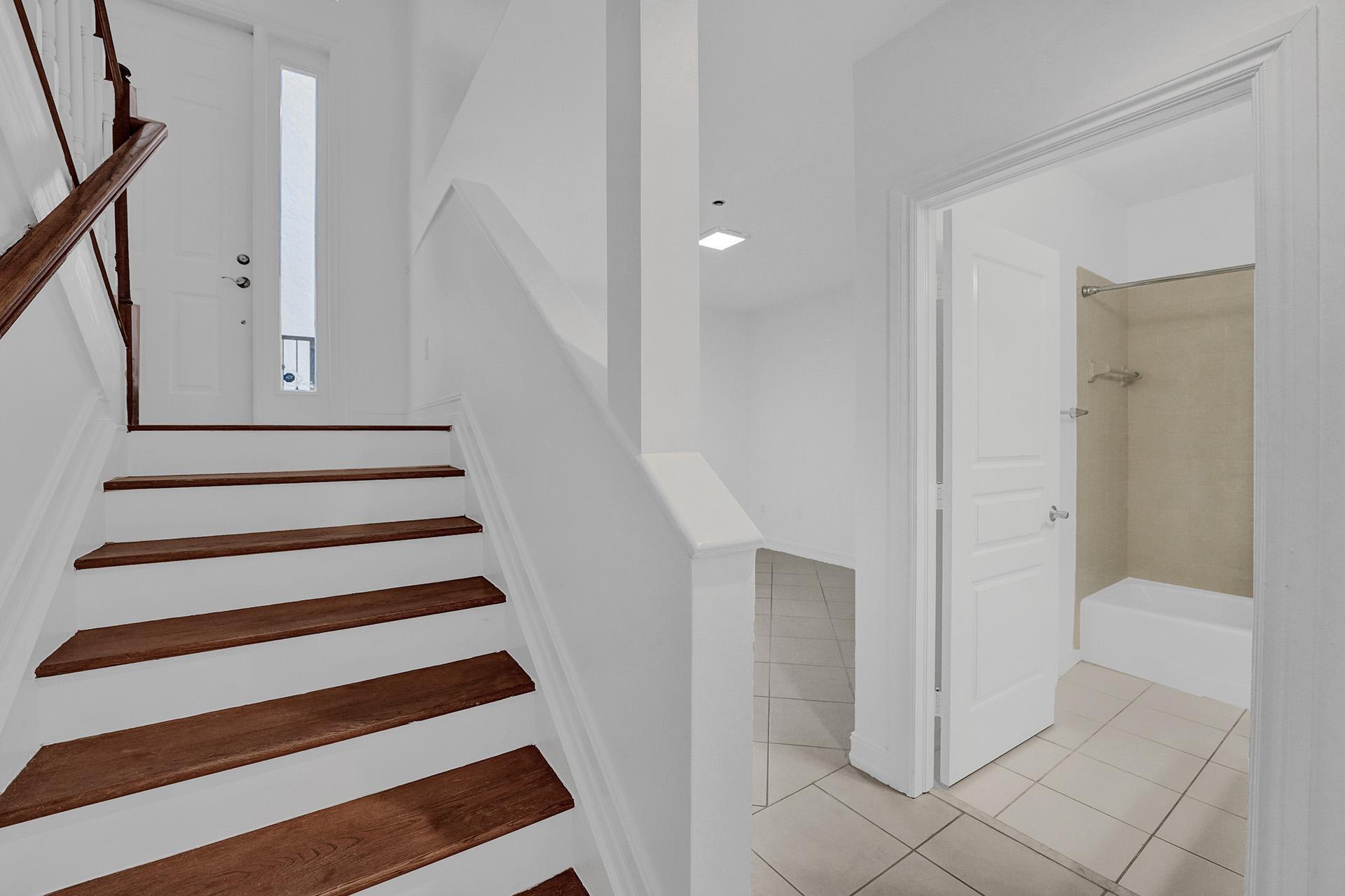 RENAISSANCE VILLAGE - Residential Lease