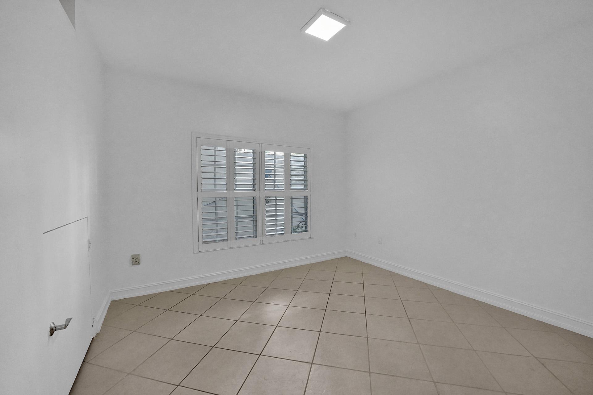 RENAISSANCE VILLAGE - Residential Lease