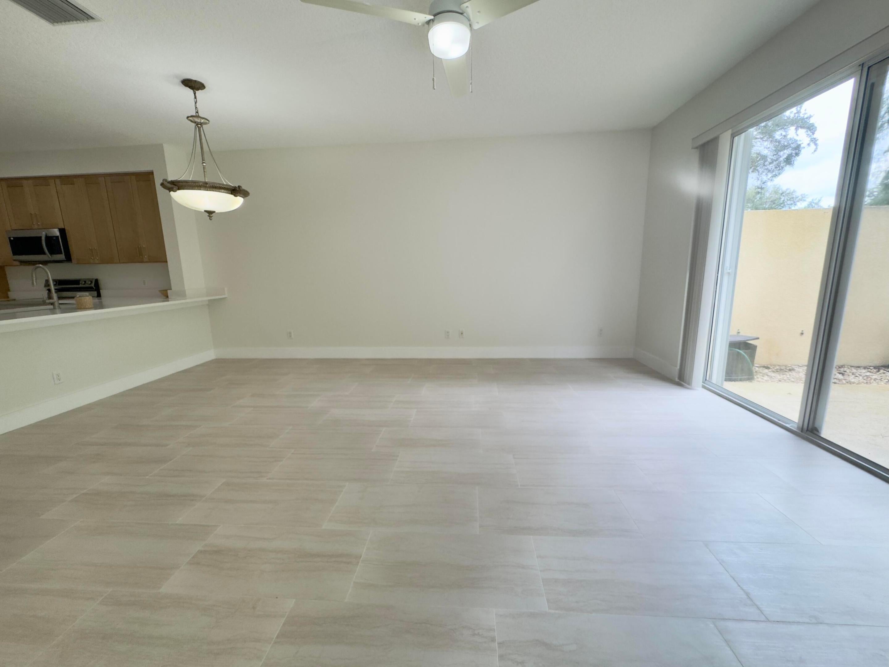 Properties 1182 Pinewood Lake Court