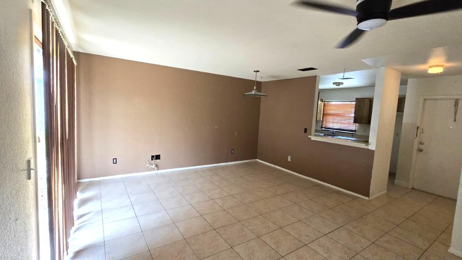 View photos, virtual tours, details... 2522 SE Mariposa Avenue