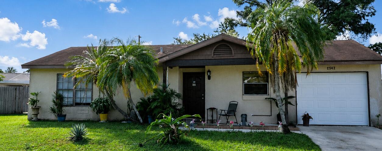 View photos, virtual tours, details... 2522 SE Mariposa Avenue