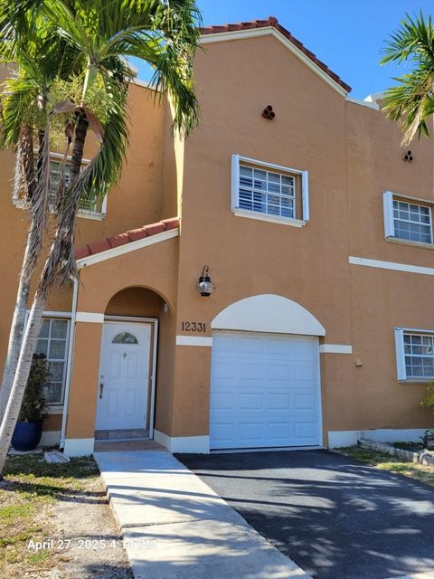 12331 NW 7th Ln 12331 Miami FL 33182