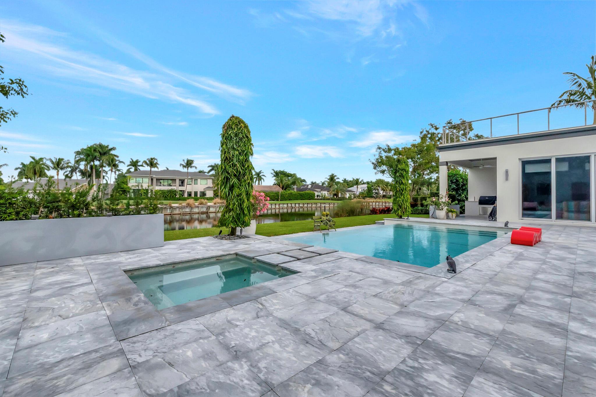 ST ANDREWS COUNTRY CLUB - Residential