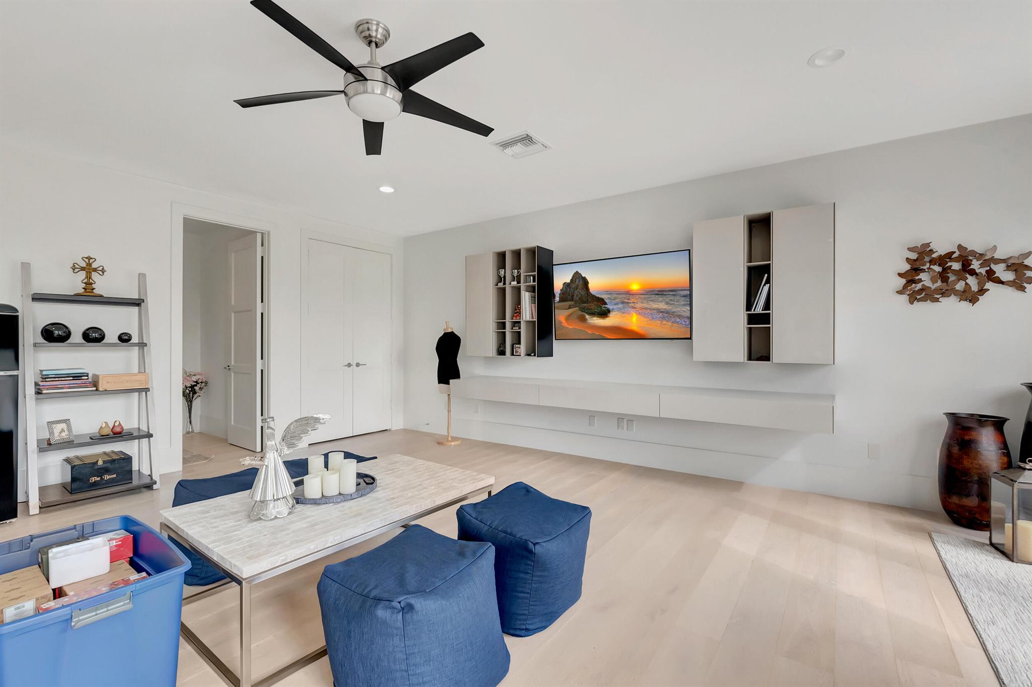 ST ANDREWS COUNTRY CLUB - Residential