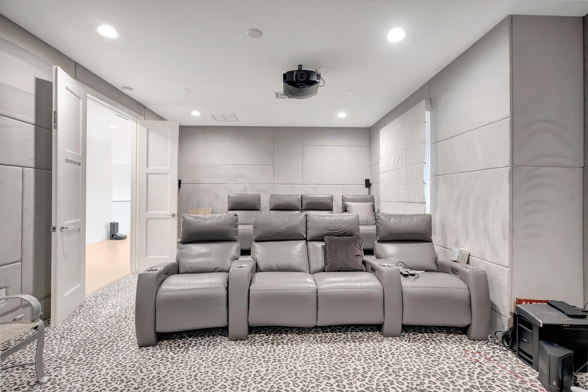 ST ANDREWS COUNTRY CLUB - Residential