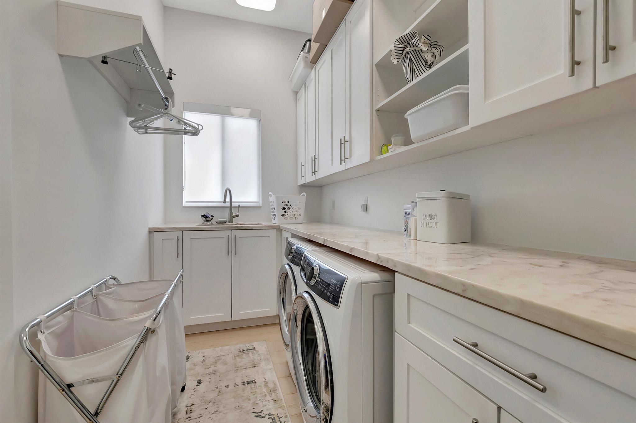 ST ANDREWS COUNTRY CLUB - Residential