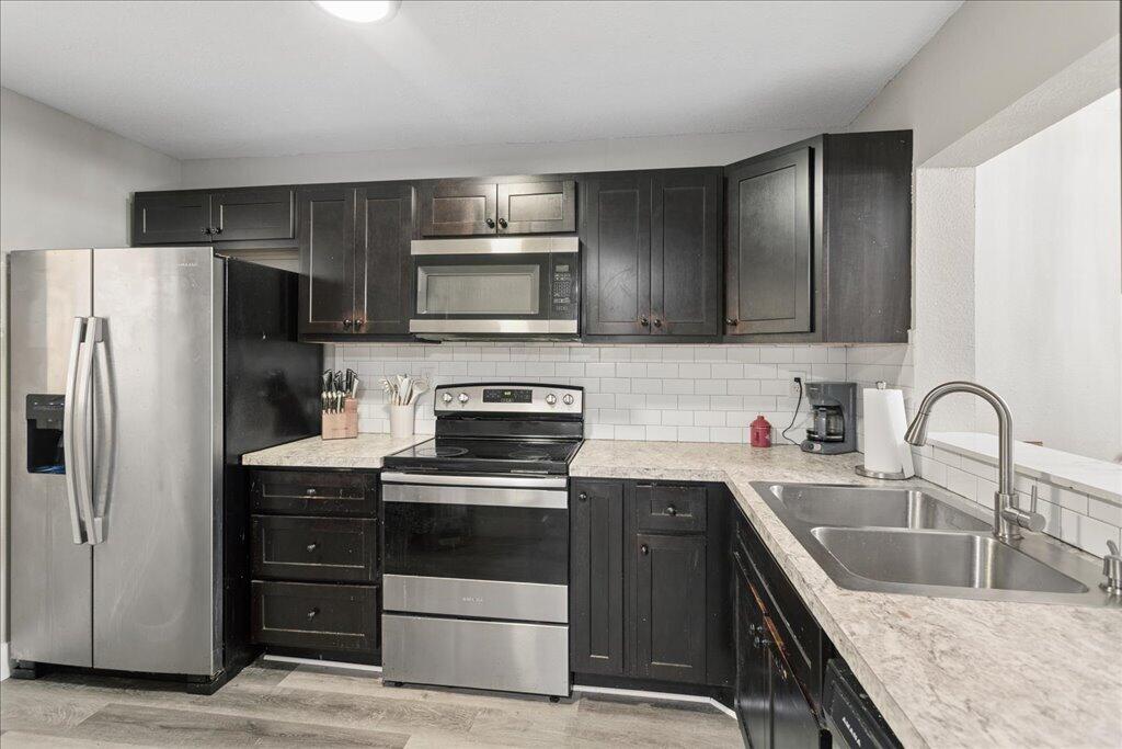 3030 Coral Springs Drive