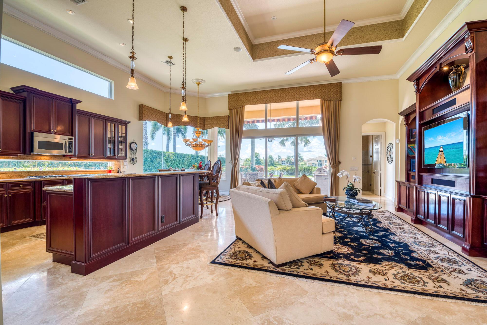 Jupiter Country Club - Residential