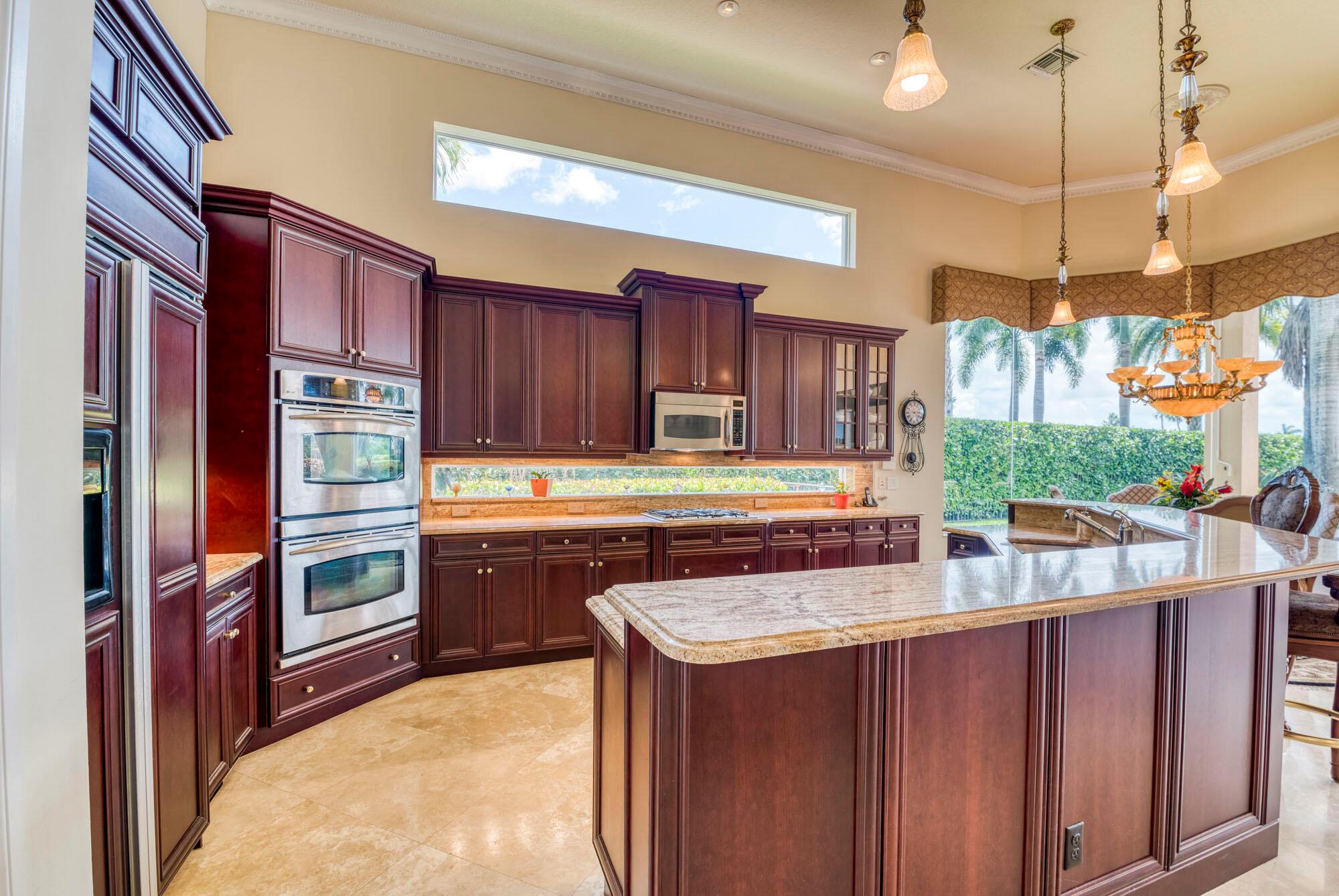 Jupiter Country Club - Residential