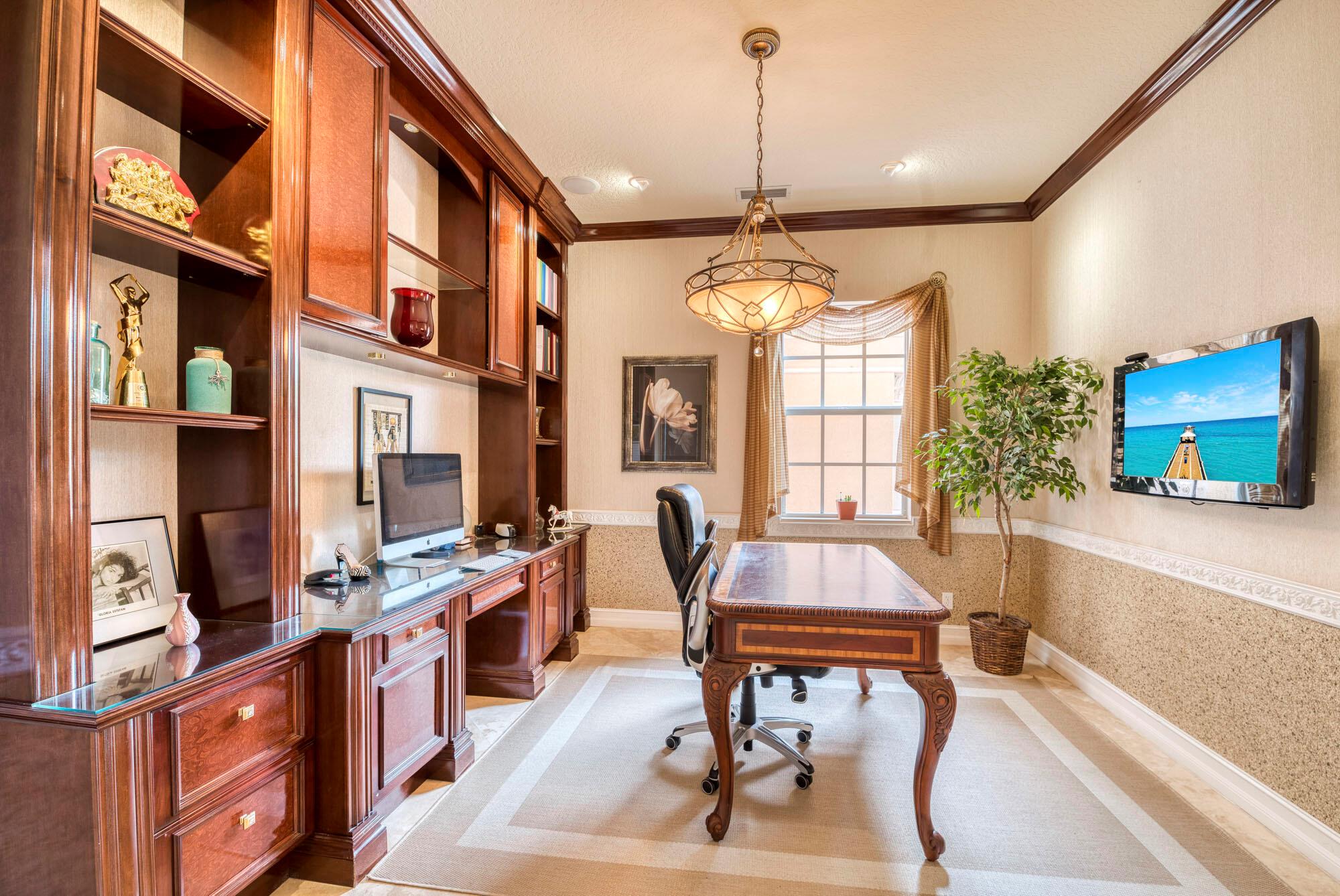 Jupiter Country Club - Residential