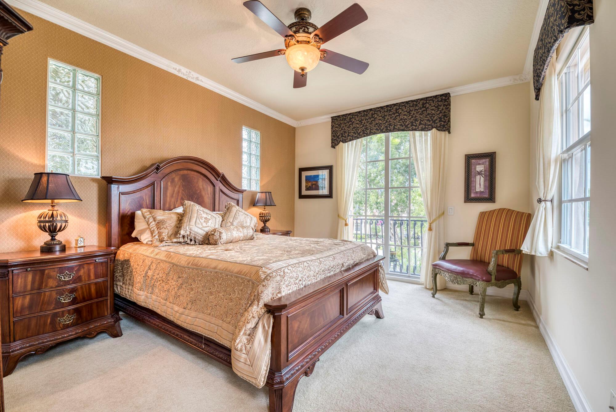 Jupiter Country Club - Residential