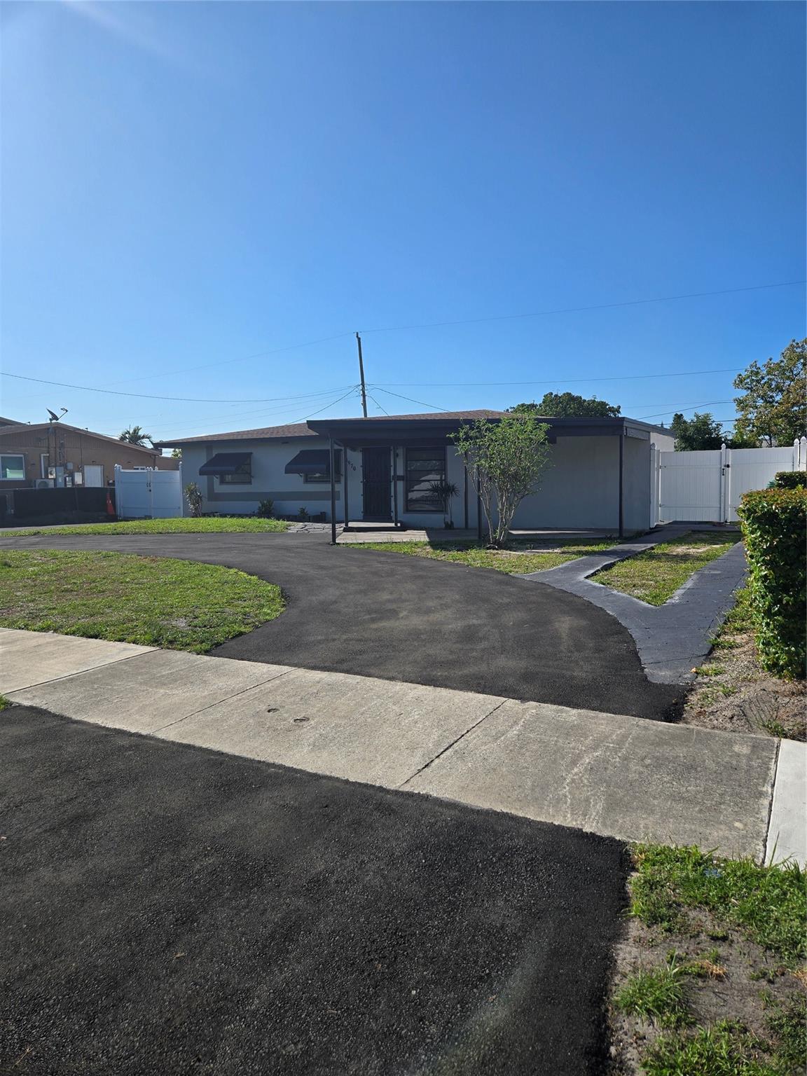 3970 NW 171st Ter