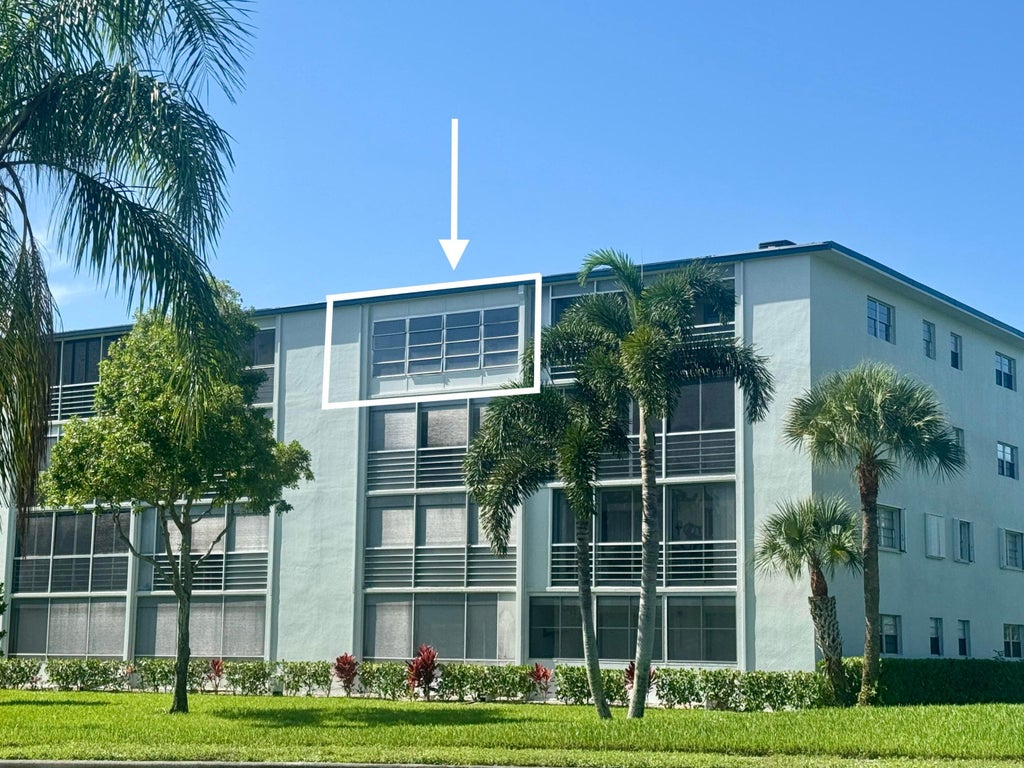 Photo of 4019 Lincoln A, Boca Raton, FL 33434 (MLS # B26061284)