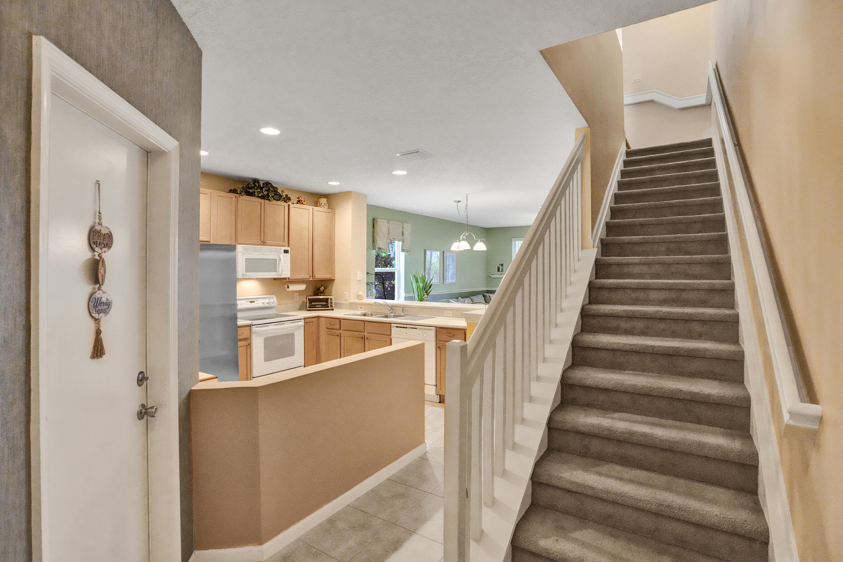 Properties 8055 BELLAGIO Lane