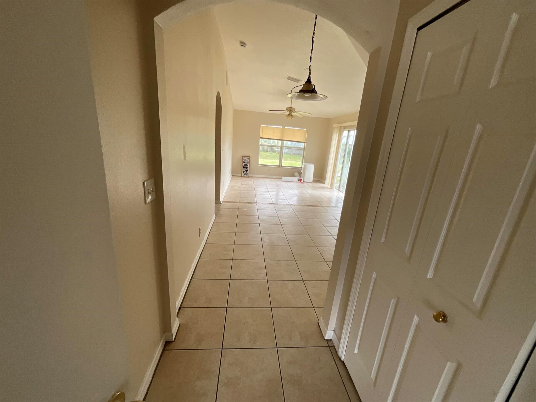 PORT ST LUCIE-SECTION 15- - Residential Lease