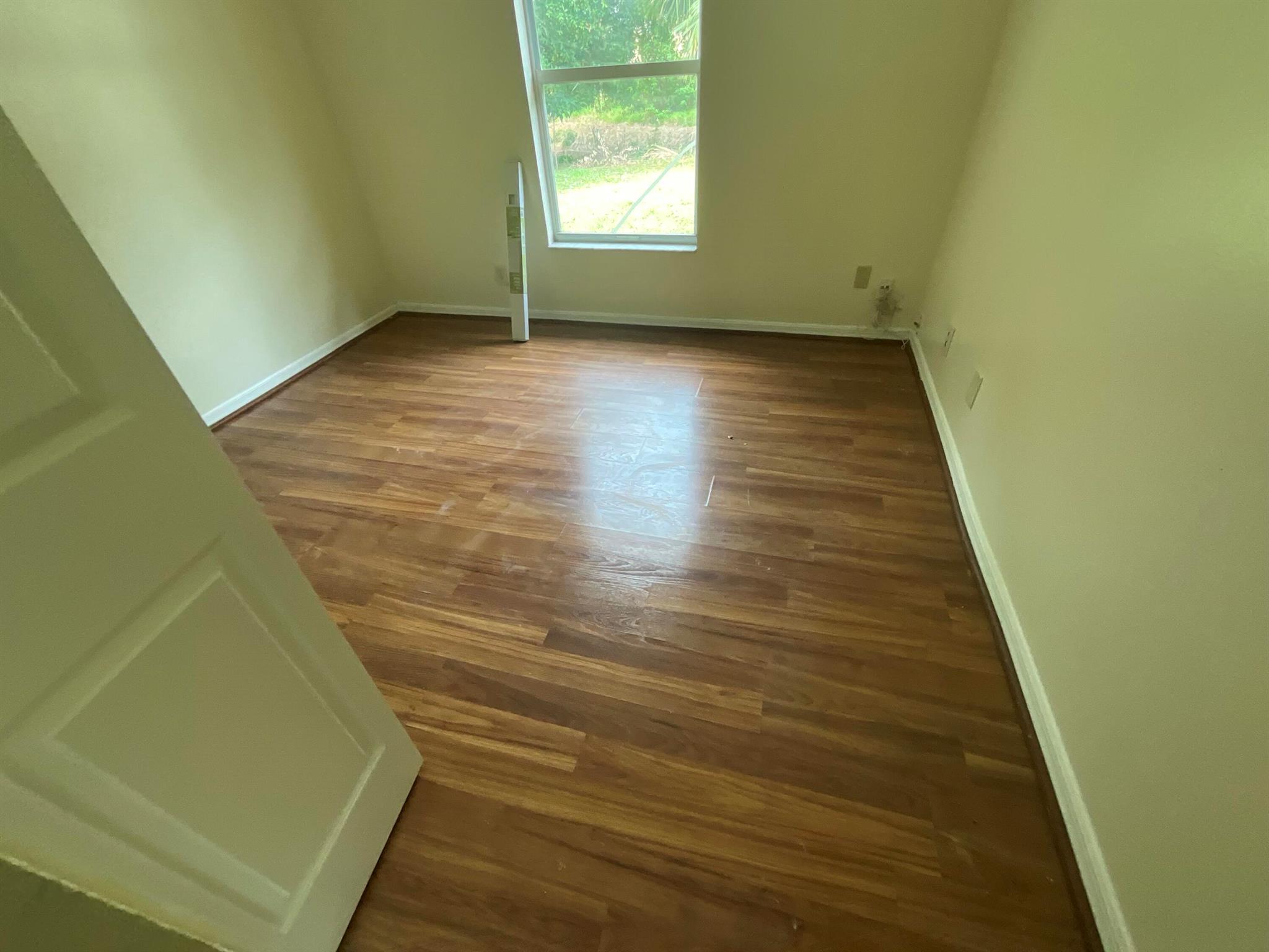 PORT ST LUCIE-SECTION 15- - Residential Lease