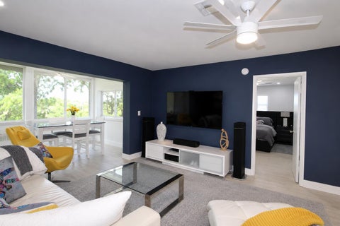 Tiny photo for 7787 Golf Cir Drive #301, Margate, FL 33063 (MLS # B26033951)