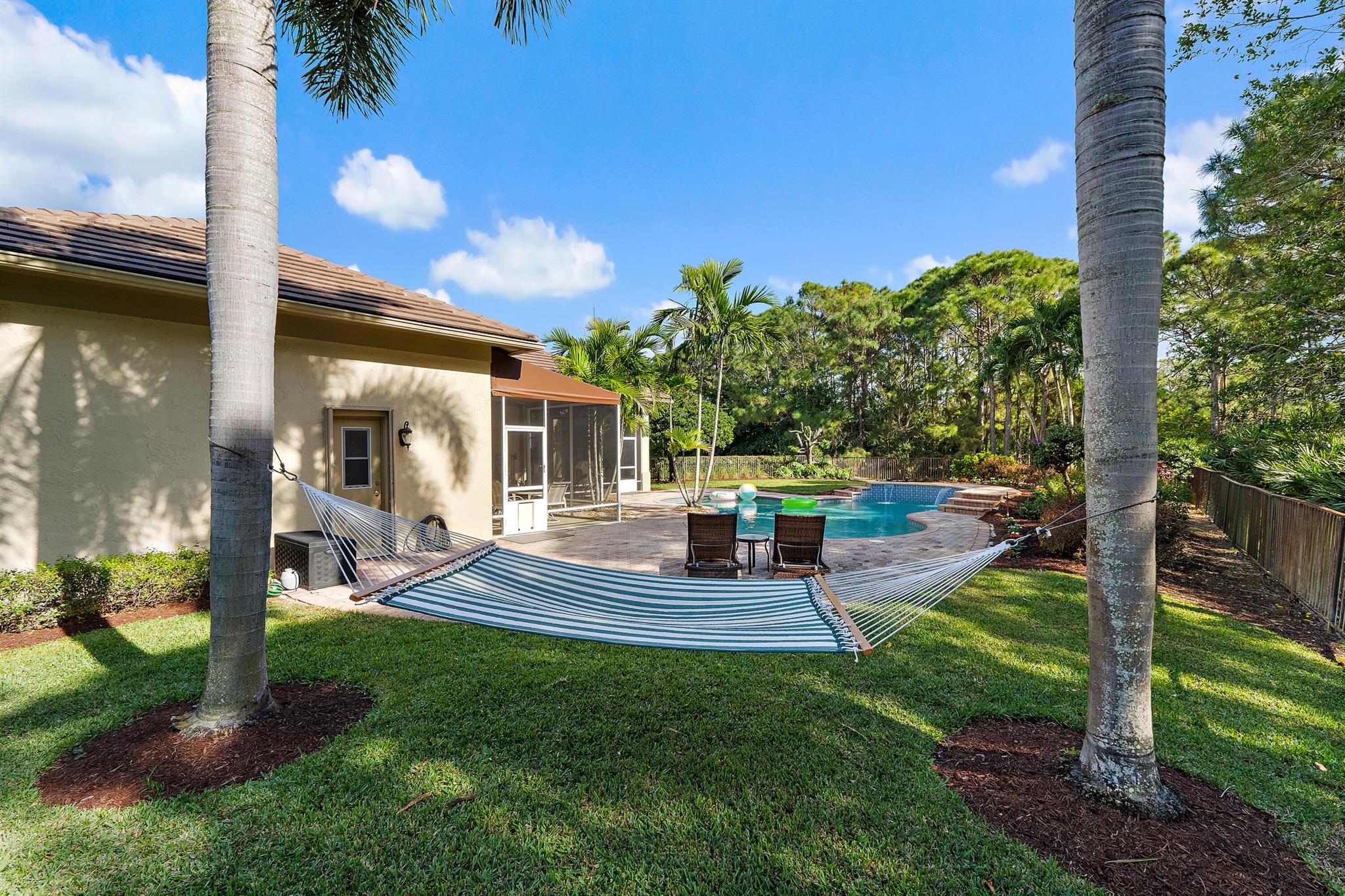 HAMMOCK CREEK - Residential