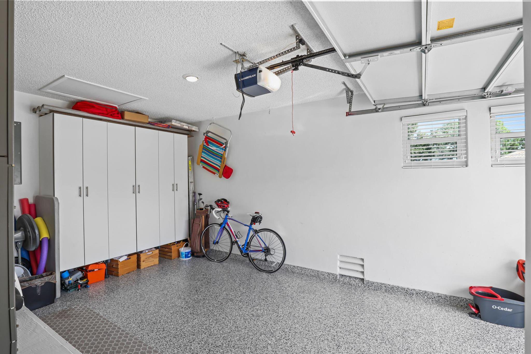 QUAIL MEADOW AT MARTIN DO - Residential