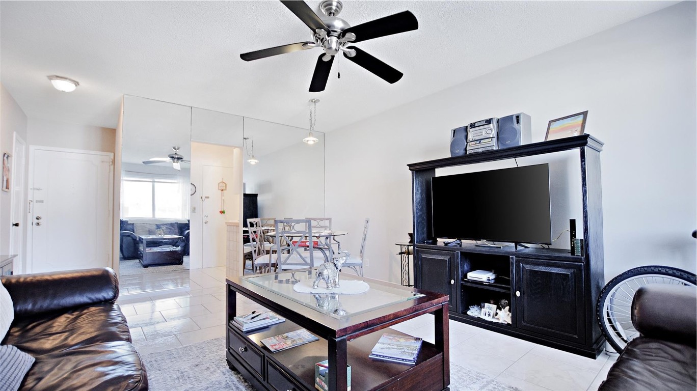 Georgian Courts North - Residential