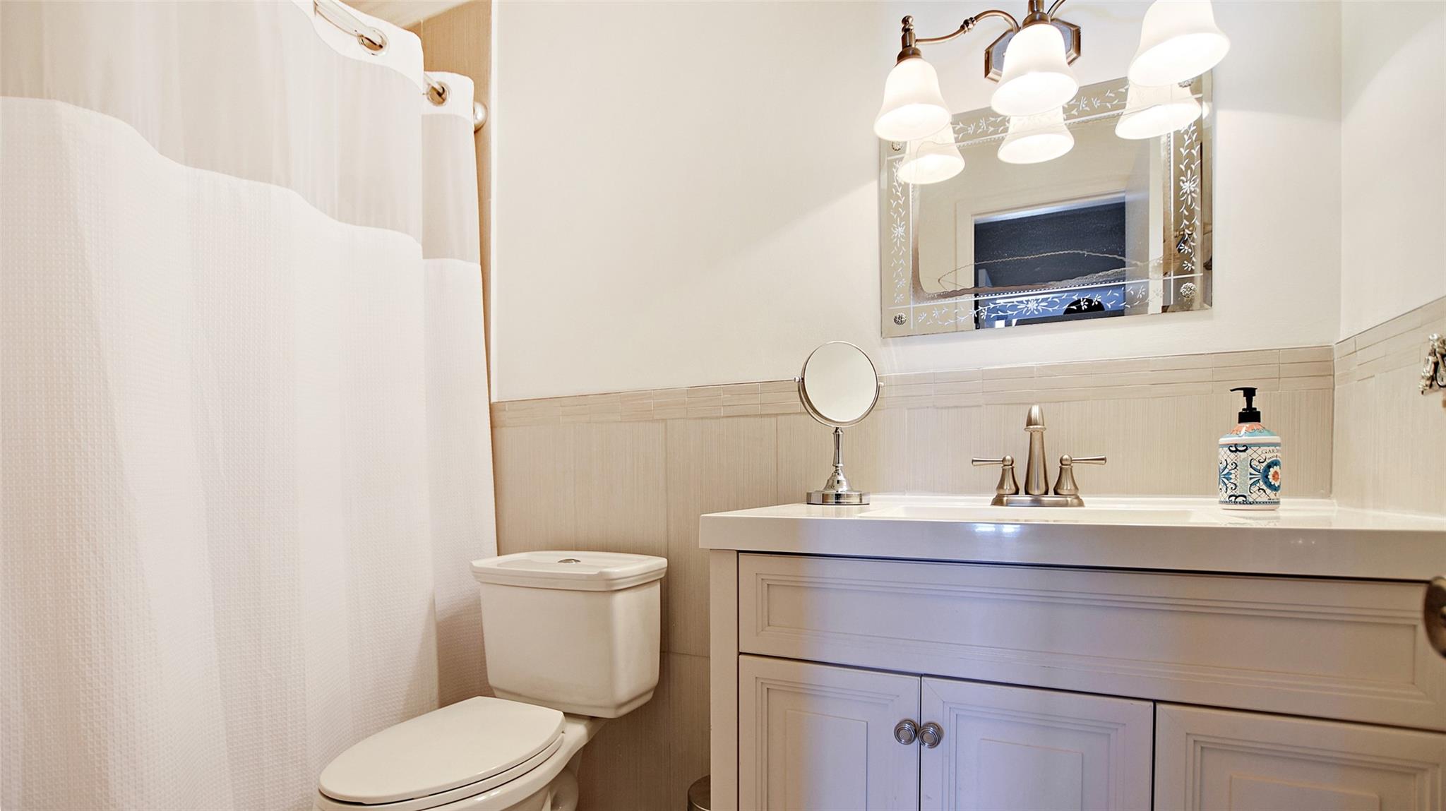 Georgian Courts North - Residential