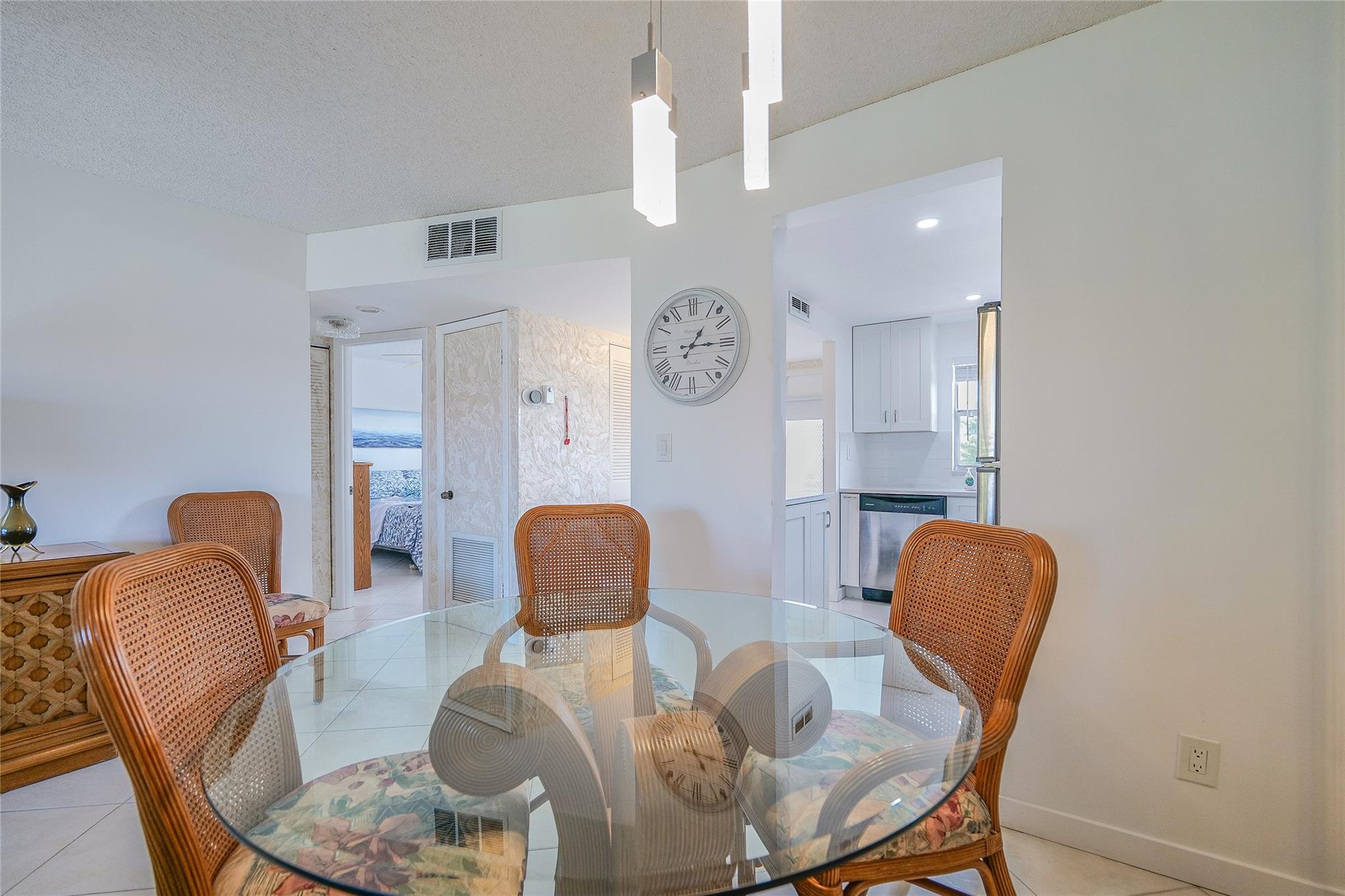 Sunrise Lakes - Residential