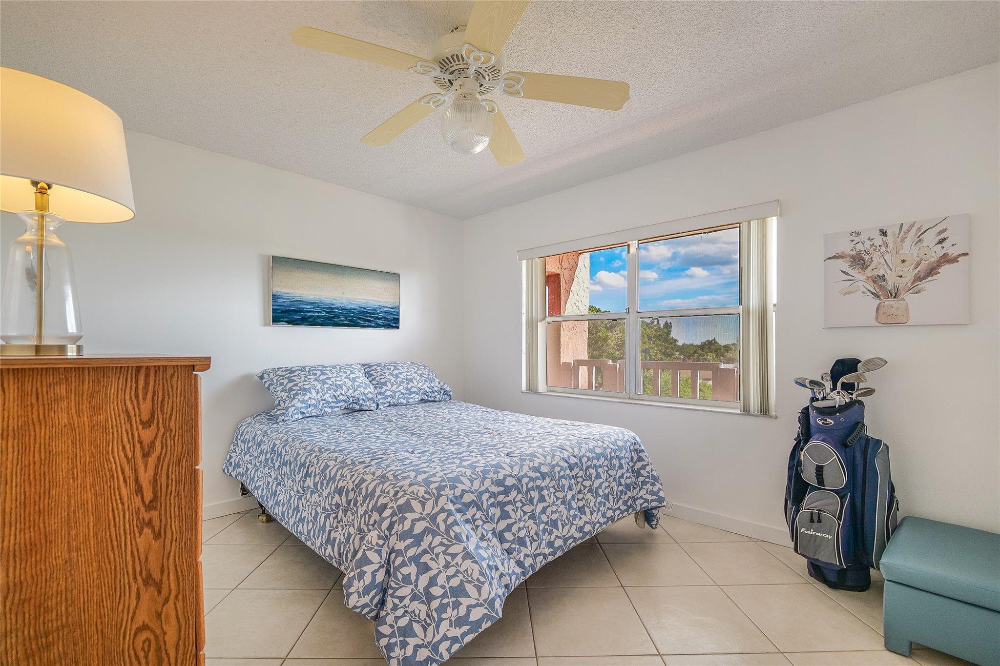 Sunrise Lakes - Residential