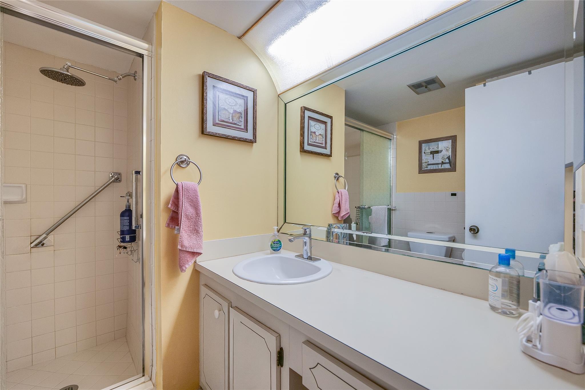 Sunrise Lakes - Residential