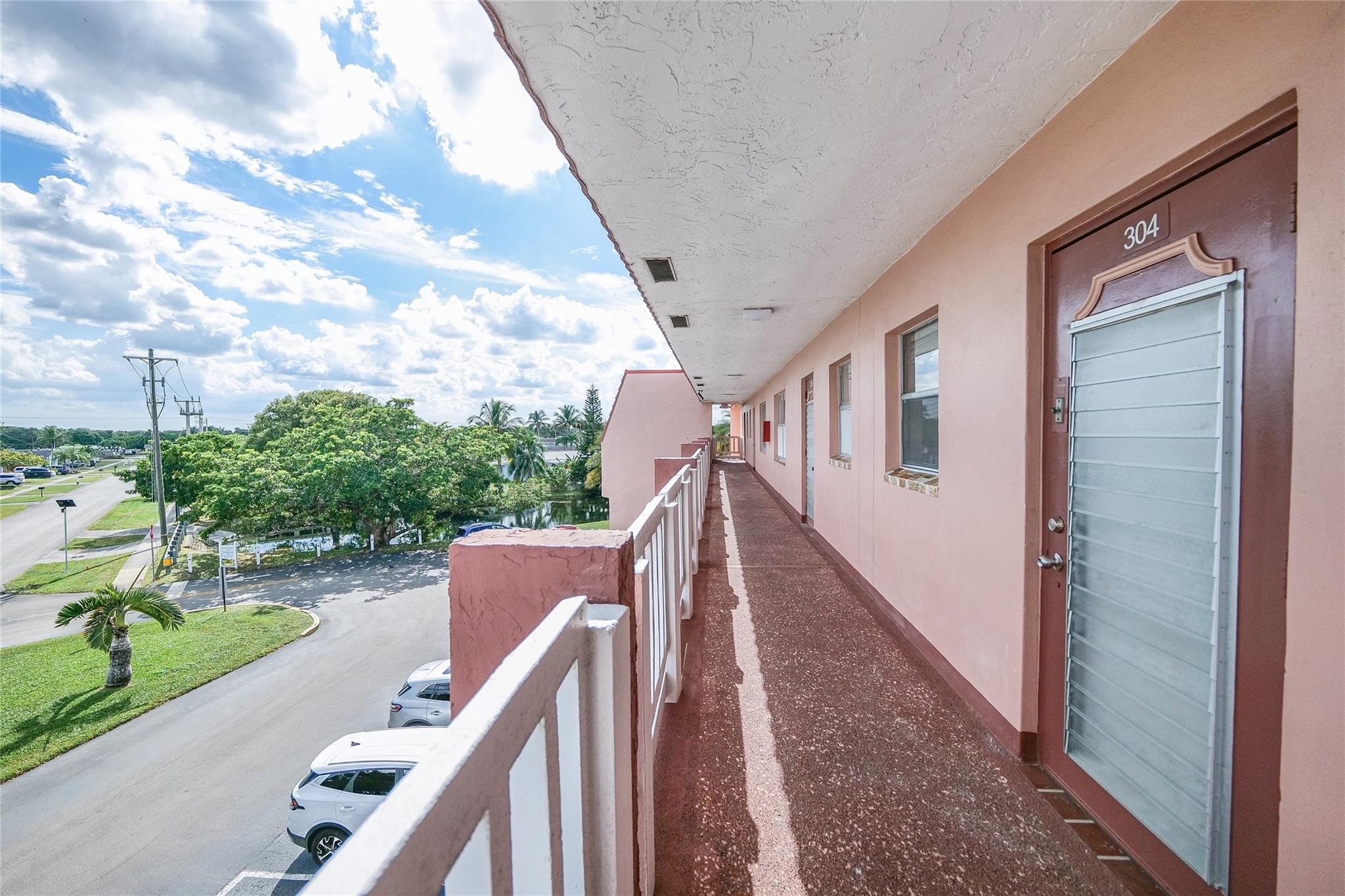 Sunrise Lakes - Residential