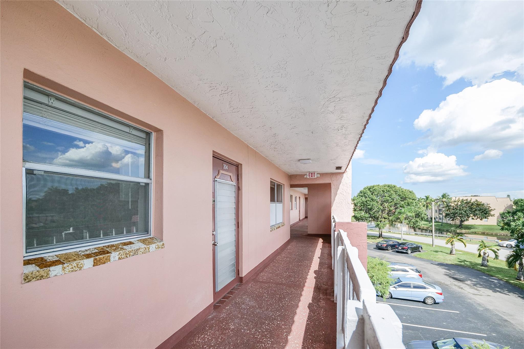 Sunrise Lakes - Residential