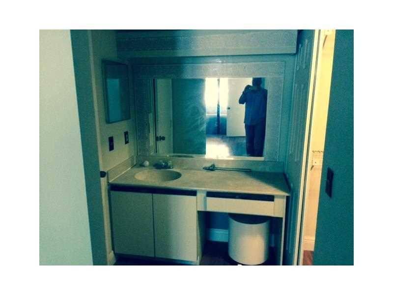 BAYWOOD VILLAGE 2-C CONDO - Residential Lease