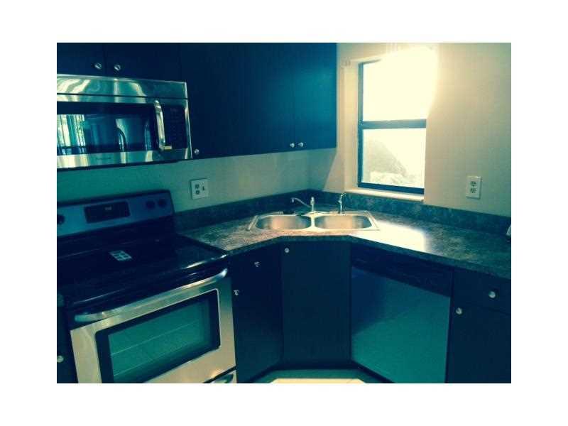 BAYWOOD VILLAGE 2-C CONDO - Residential Lease