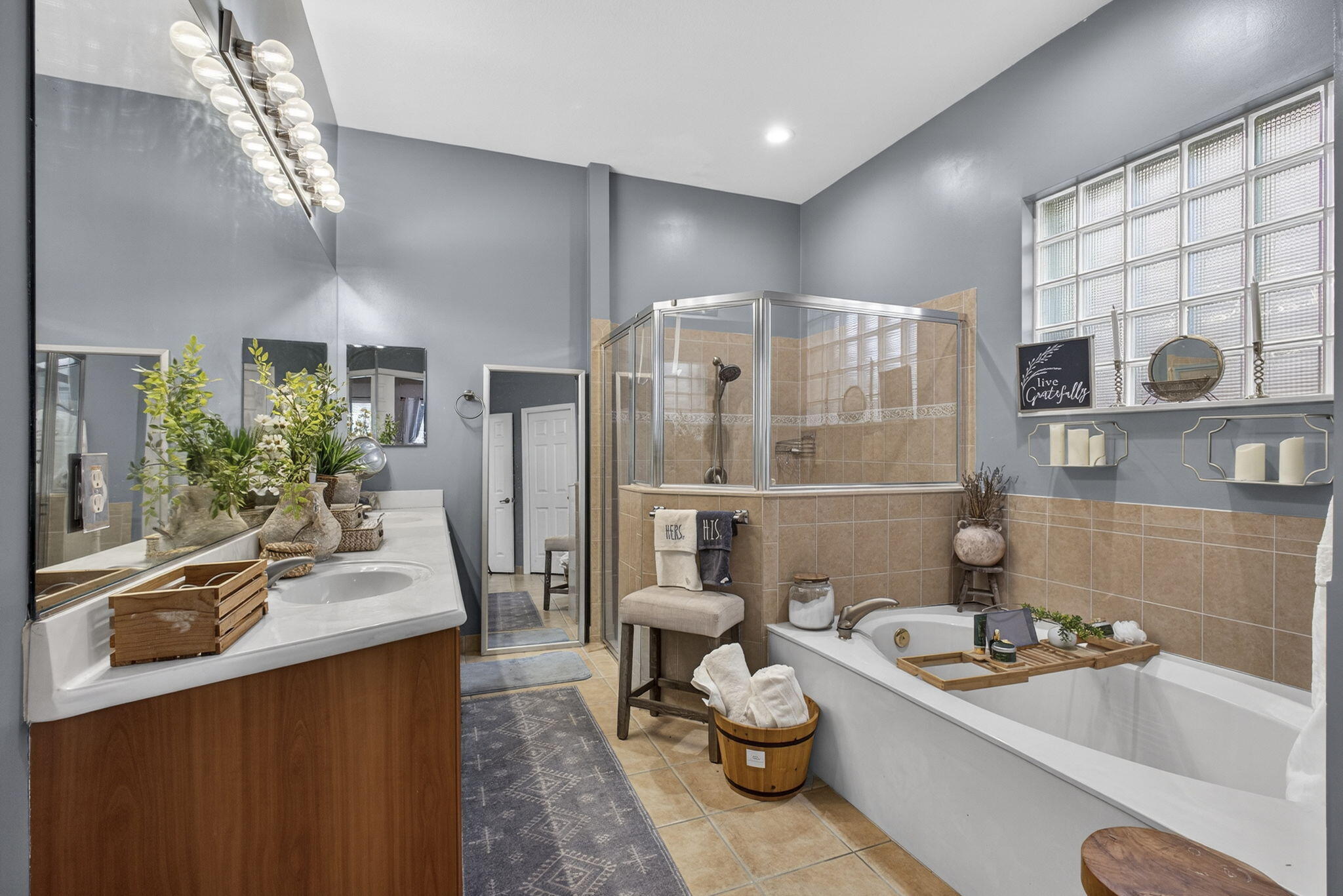 RENAISSANCE SEC 8 - Residential