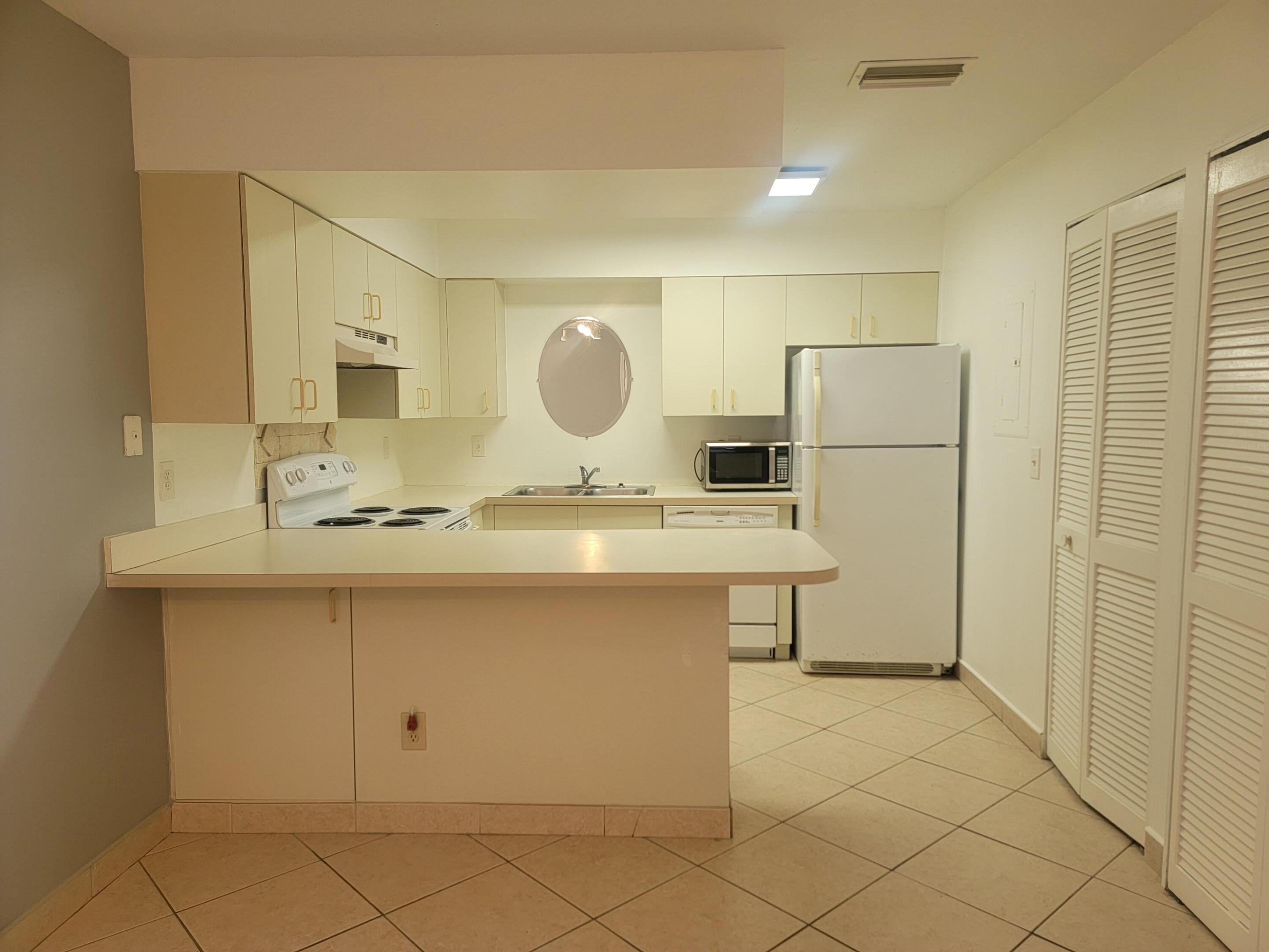 THE FOUNTAINS OF ST LUCIE - Residential