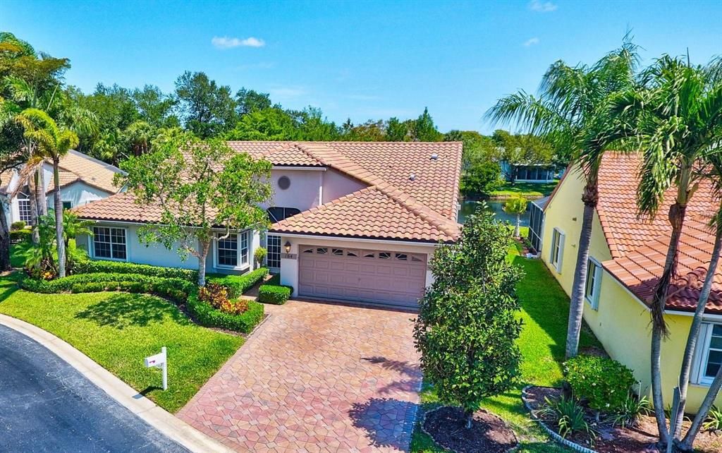 Photo of 164 Egret Circle Cir, Lake Worth Beach, FL 33463 (MLS # R10708096)