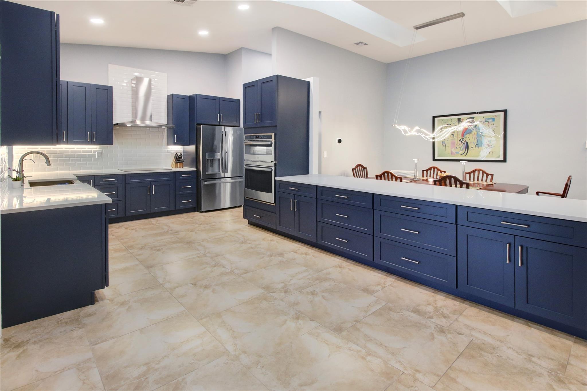BROOKSIDE - Residential