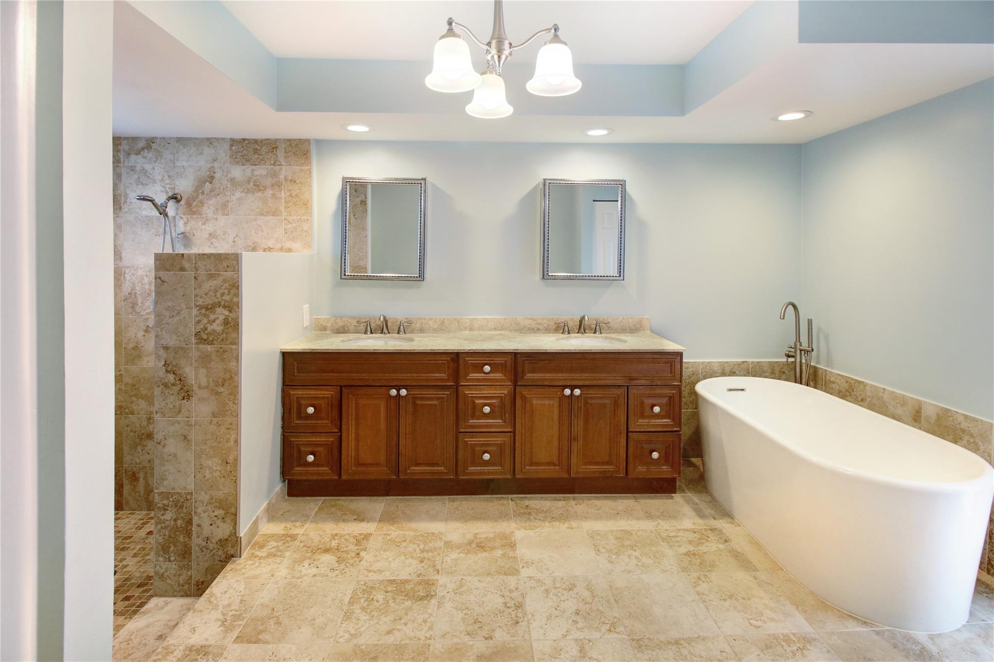 BROOKSIDE - Residential