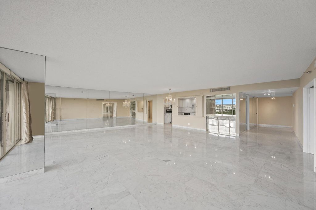 Photo of 2480 Presidential Way #704, West Palm Beach, FL 33401 (MLS # B26012123)