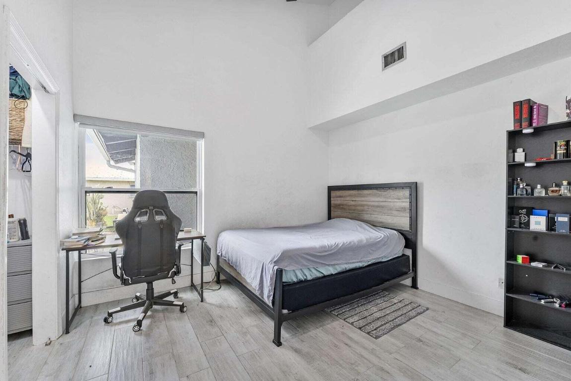 BOCA TEECA SEC 5 - Residential