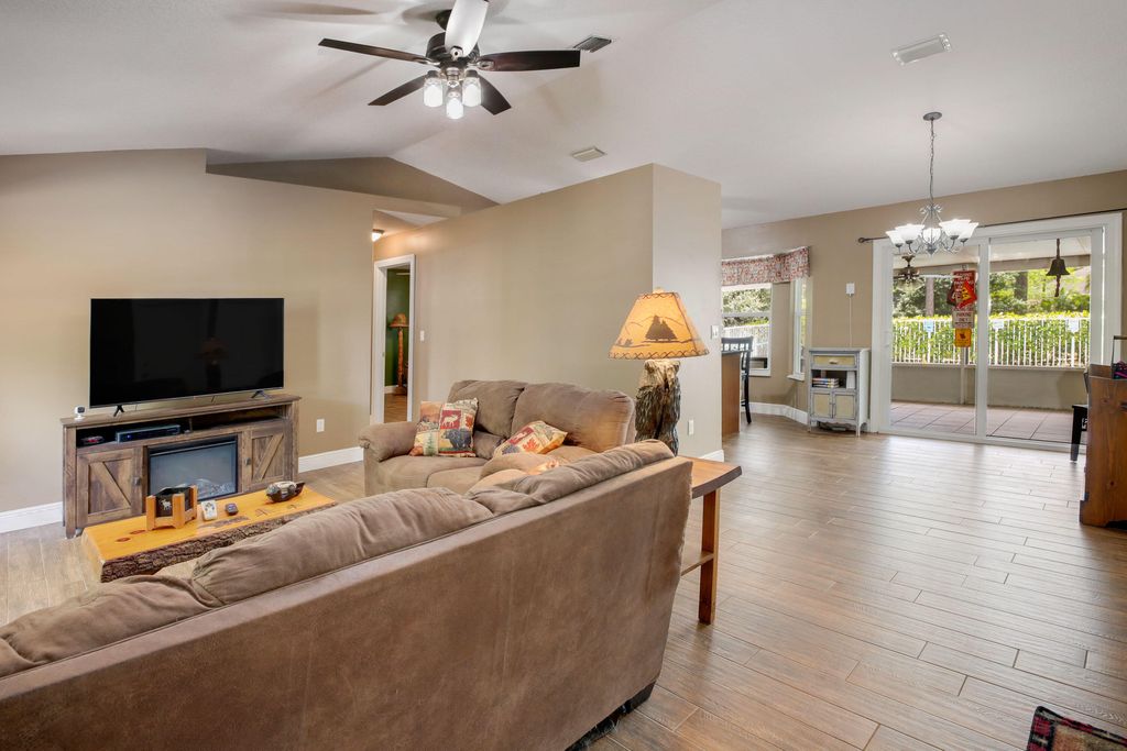 Photo of 17926 66th Court N, Loxahatchee, FL 33470 (MLS # R10985346)