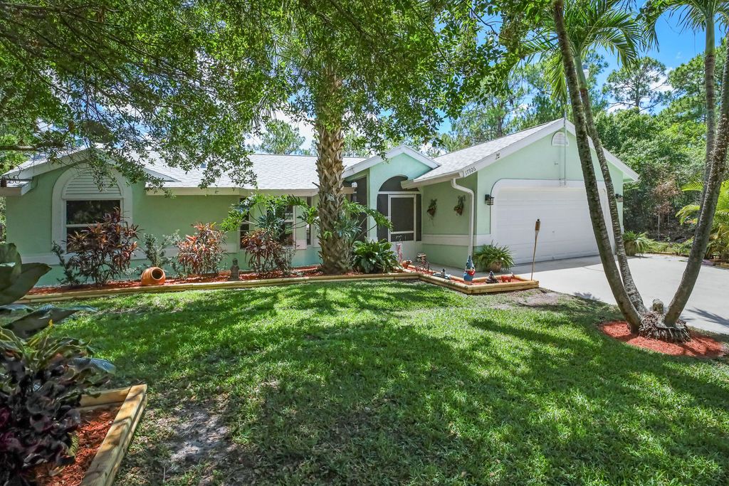 Photo of 17926 66th Court N, Loxahatchee, FL 33470 (MLS # R10985346)