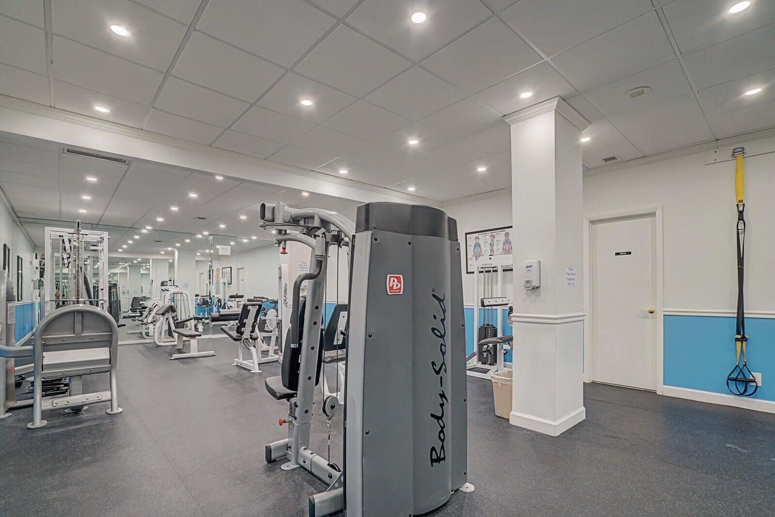 BOCA TOWERS CONDO PORTION - Residential Lease