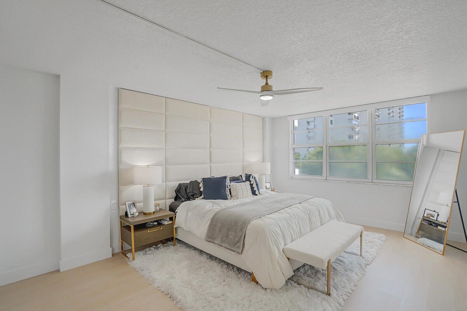 BOCA TOWERS CONDO PORTION - Residential Lease