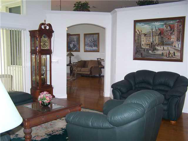 PAPAYA VILLAGE - Residential