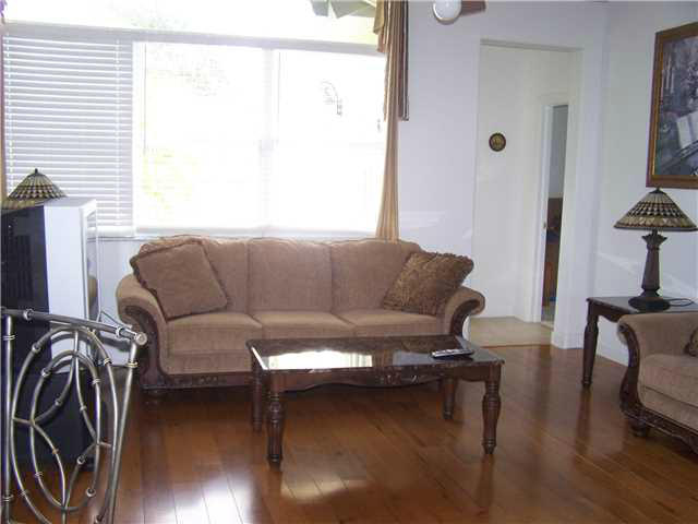 PAPAYA VILLAGE - Residential