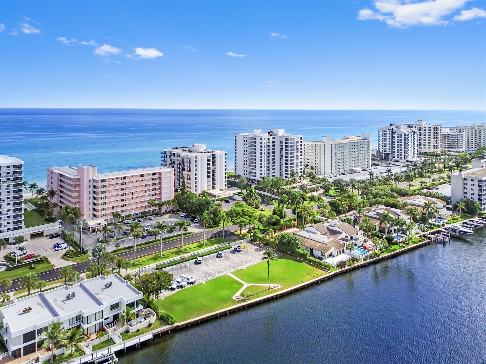 HIGHLAND TOWERS INC - Residential Lease